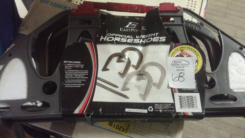 Horseshoes set