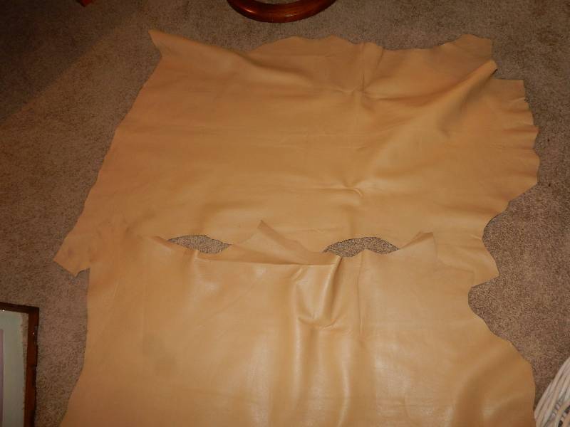 lot 78 image: 2 Deer Hides.. Tanned.. Very soft