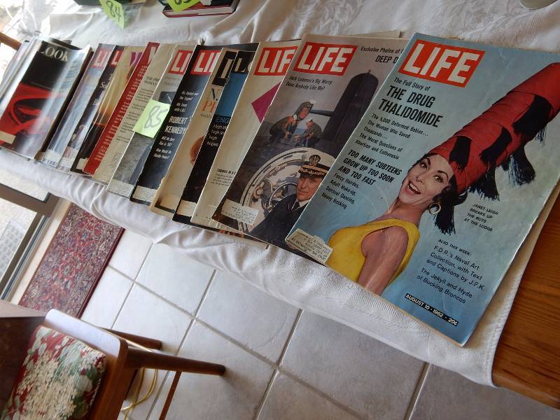 lot 85 image: Large lot of Old Look, Life, McCalls Magazines.. See closeups