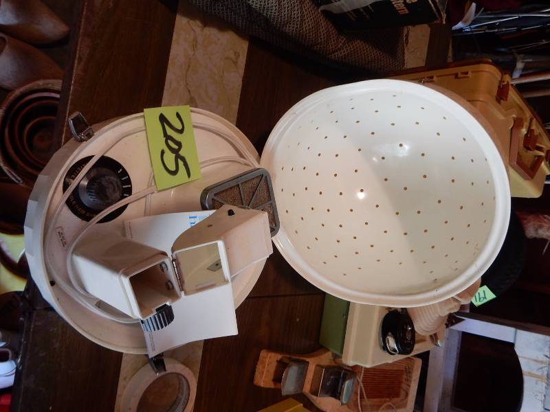 lot 205 image: Vintage Hair Dryer