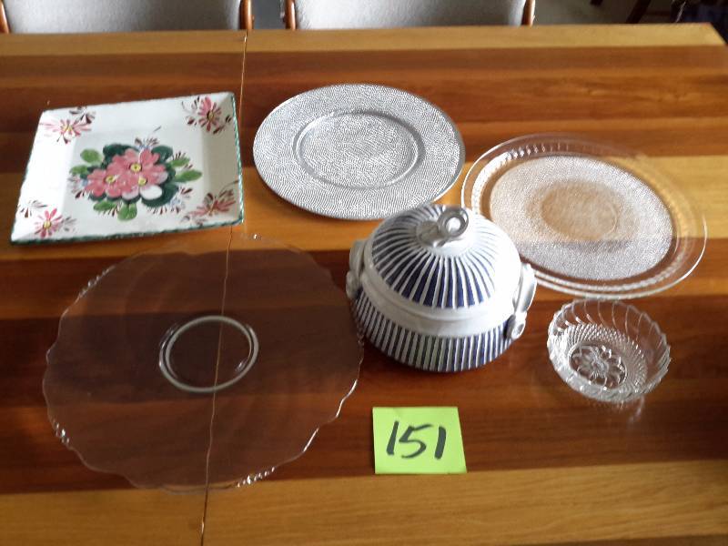 lot 151 image: Large Serving Platters and Hand Made Casserole (small chip on edge of cover).. Small cut glass bowl