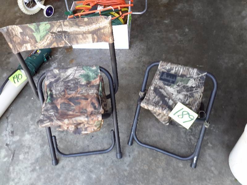 lot 189 image: 2 Folding Metal and canvas camp stools with storage in bottom