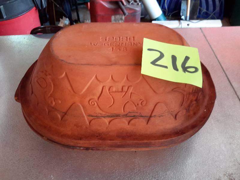 lot 216 image: SPARA Roasting Pot