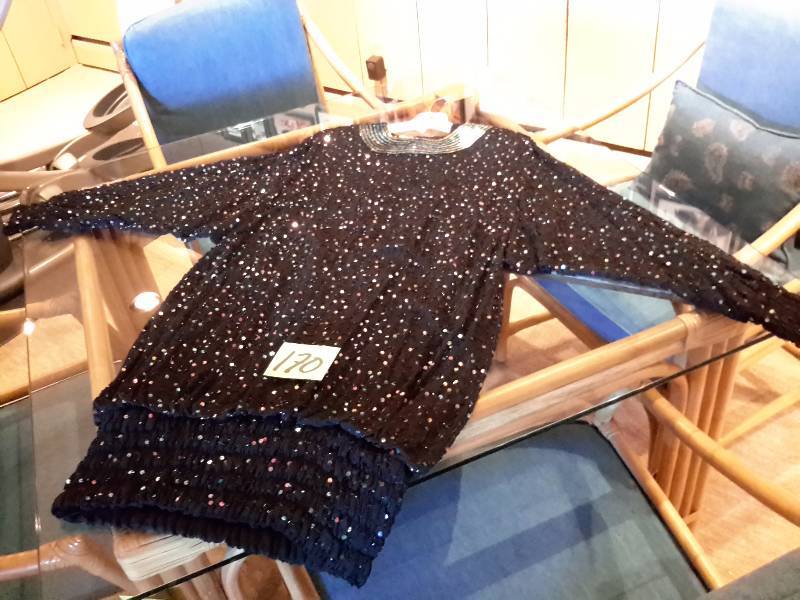 lot 170 image: Vintage Clothing as pictured