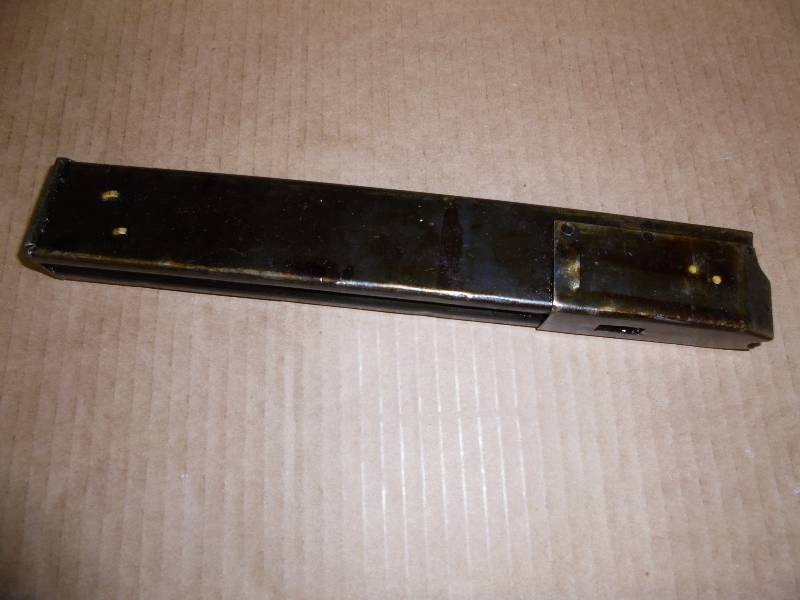 lot 41 image: Sten Subgun Magazine, 9mm, 32 round