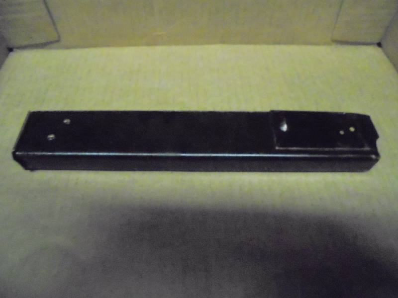 lot 44 image: Sten Subgun Magazine, 9mm, 32 round