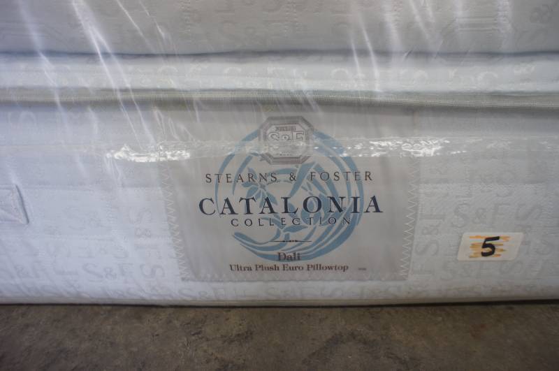 Stearns & Foster Catalonia Collection Dali Ultra Plush Euro Pillowtop Queen Size Mattress