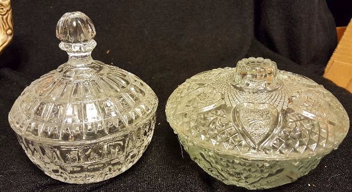 Lot of two candy dishes with lids