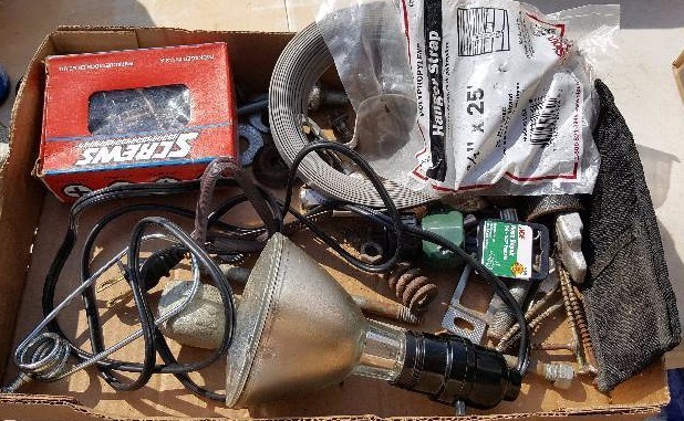 1 box of screws, lamp & plastic hanger strap