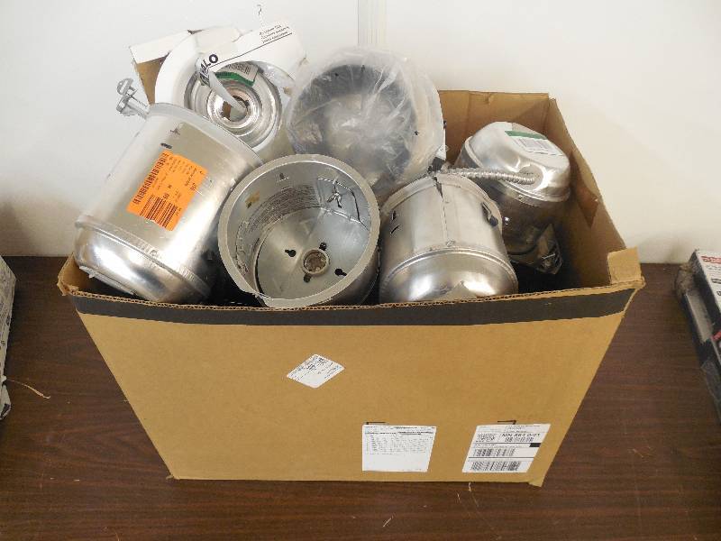 (10) RECESSED LIGHTS