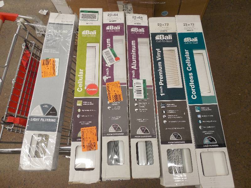 (6) BALI WINDOW BLIND LOT 23 WIDE