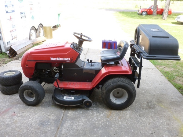 SnS Auctions # 214 Summer tools.