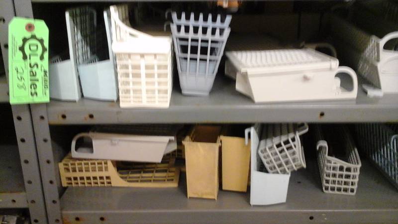 lot 258 image: Diswasher Silverware baskets