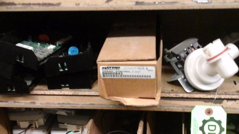 lot 272 image: Used Maytag Dishwasher Parts