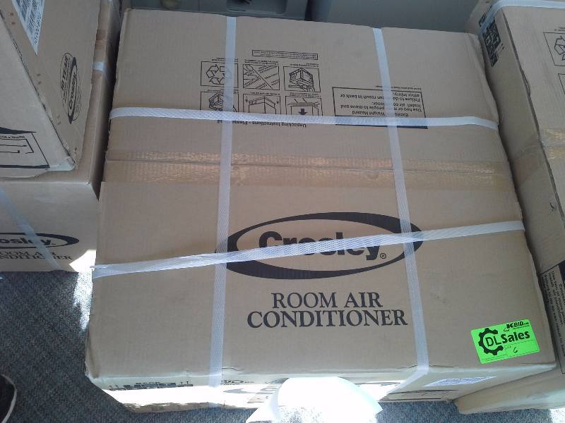 lot 6 image: Crosley Air Conditioner