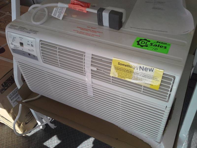 lot 10 image: Crosley Air Conditioner