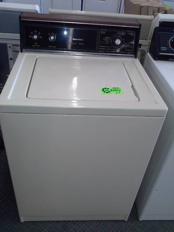 lot 33 image: Kenmore Washer