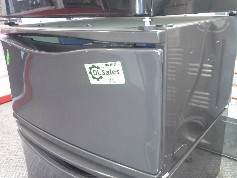lot 36 image: Kenmore Washer and Dryer Pedestal