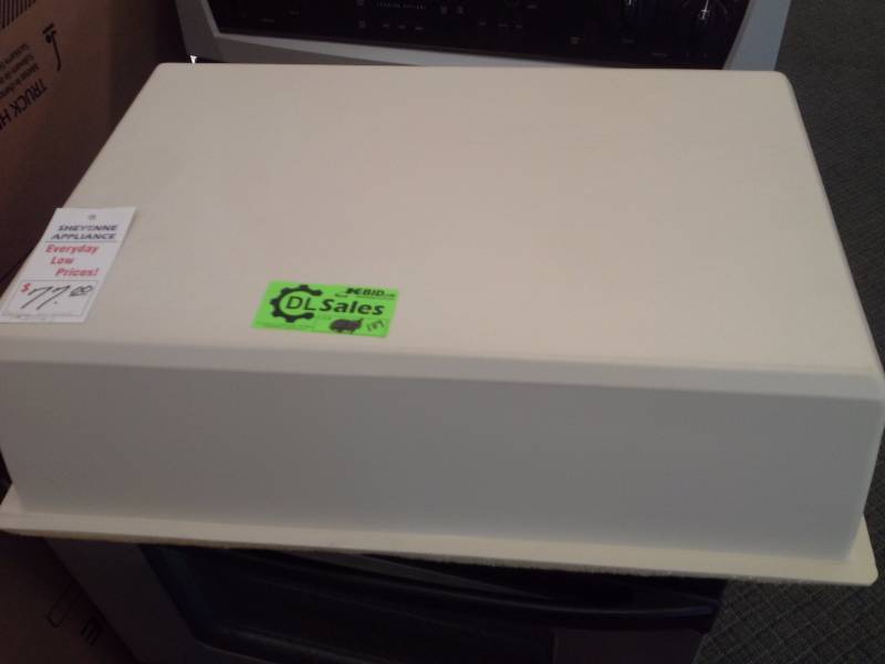lot 189 image: Air conditioner cover