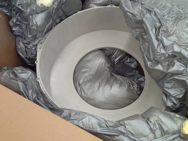 lot 195 image: Electrolux Front Tub shell