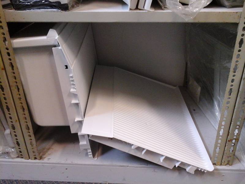 lot 345 image: Refrigerator Drawers and Shelves