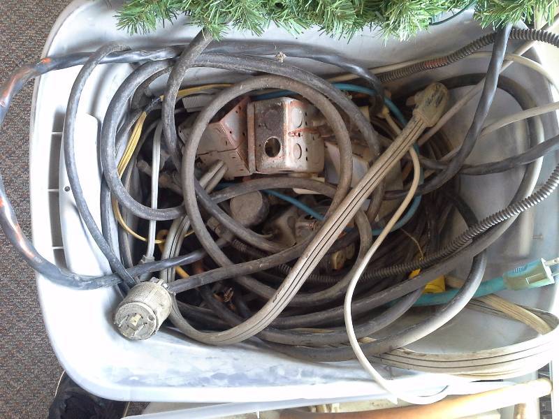 lot 361 image: Tote full of service plugs, cords and electrical boxes
