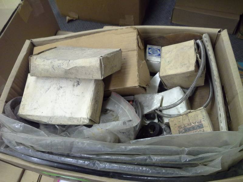 lot 402 image: Box of Appliance Parts