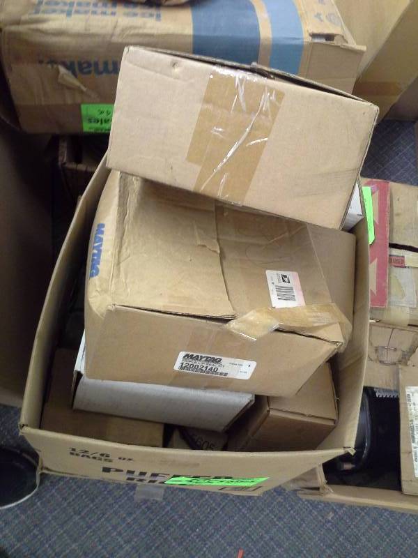 lot 407 image: Box of Appliance Parts