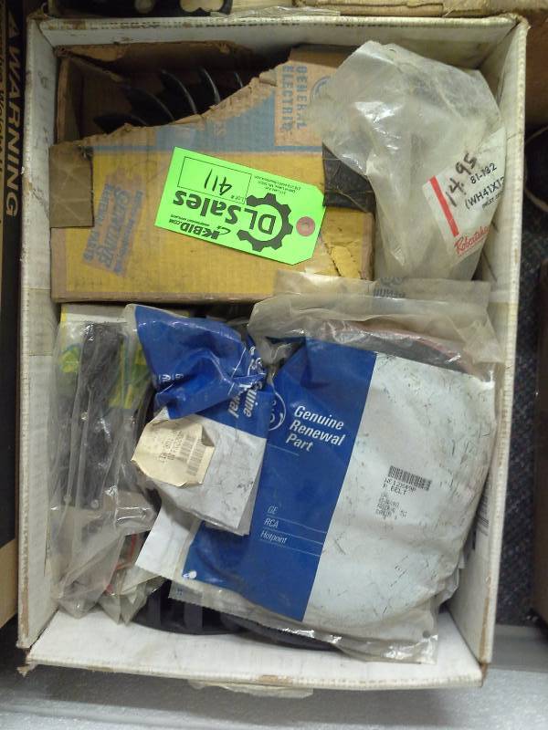 lot 411 image: Box of Appliance Parts