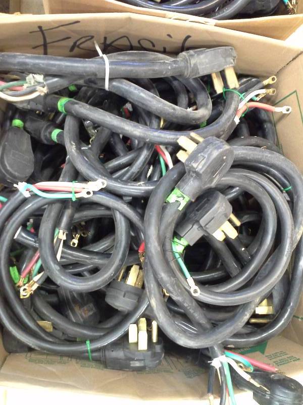 lot 452 image: Power Cords(220V)