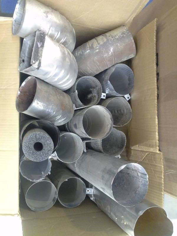 lot 455 image: Vent Pipes