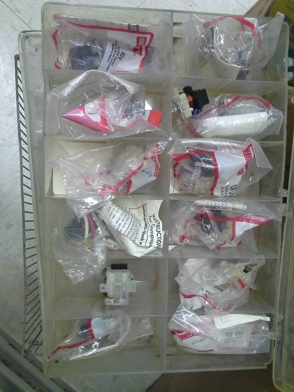 lot 458 image: Refrigerator or Appliance Parts