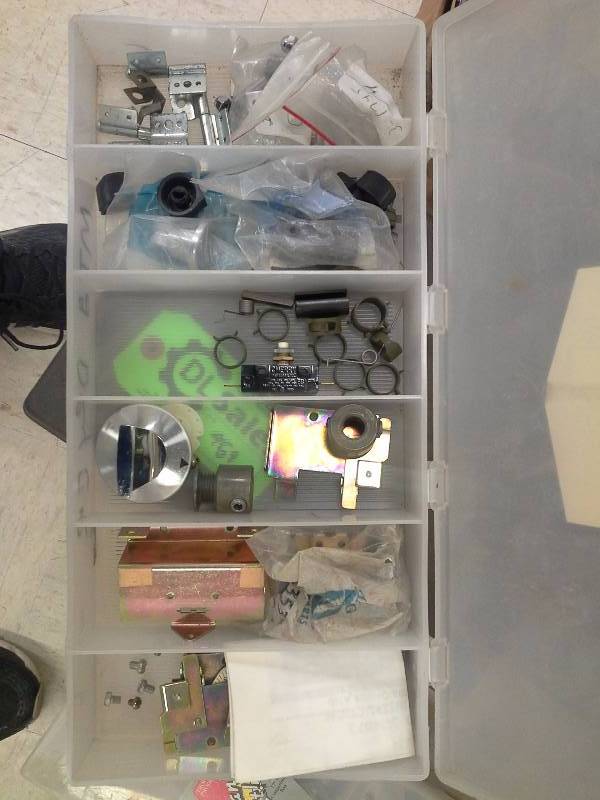 lot 459 image: Washer and Dryer Parts