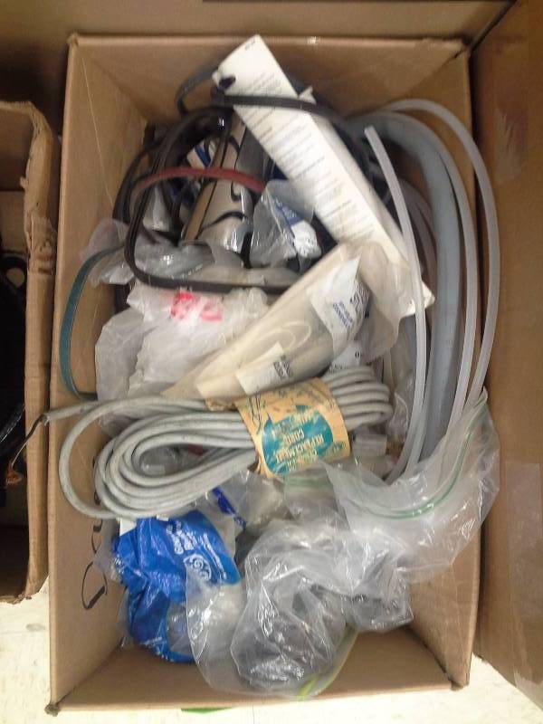 lot 463 image: Plumbing Parts