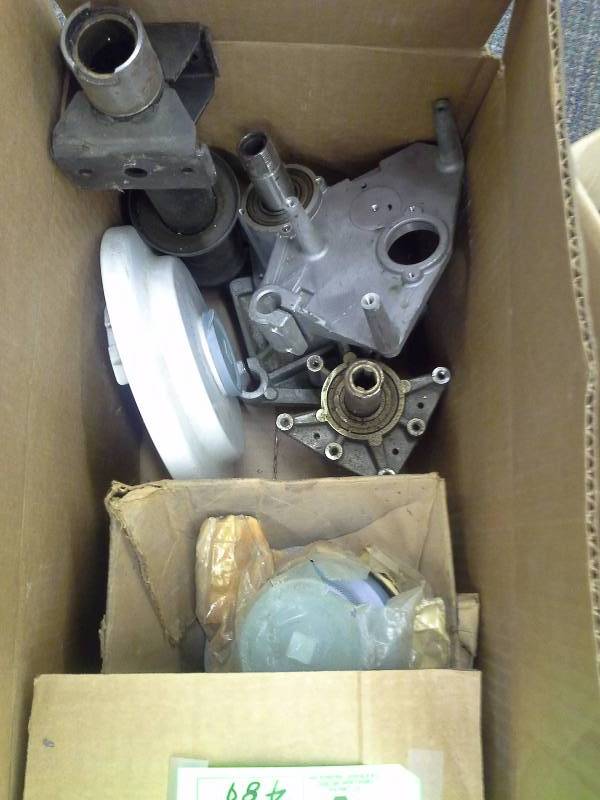 lot 489 image: Box of Appliance Parts
