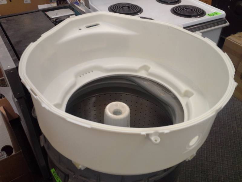 lot 494 image: Washer Tub Part