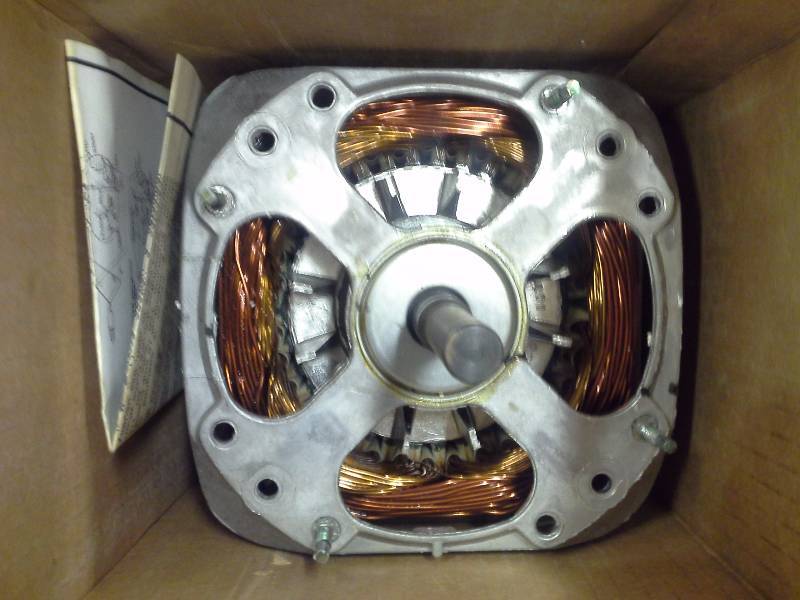 lot 504 image: Maytag Motor