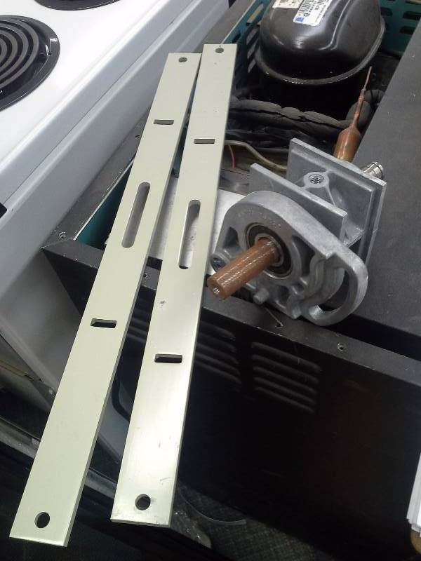 lot 506 image: Idler housing kit