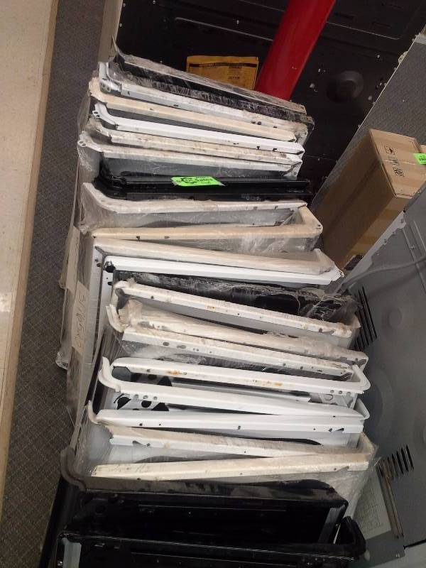 lot 508 image: Flat surface oven tops