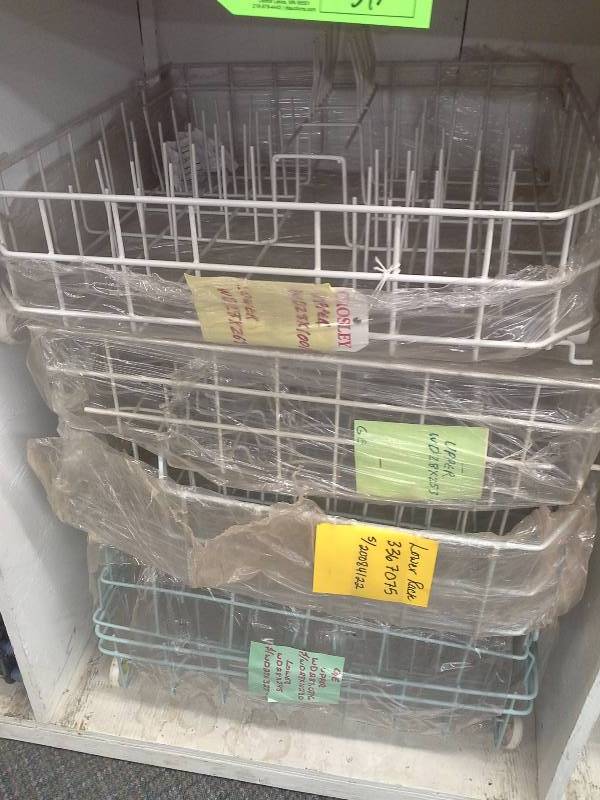 lot 517 image: Dishwasher Racks