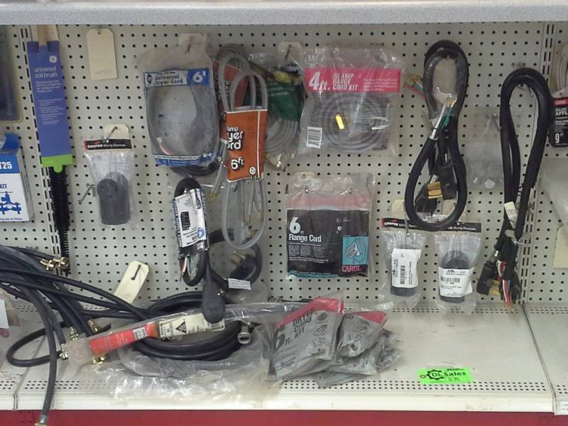 lot 531 image: Shelf of New Appliance Parts