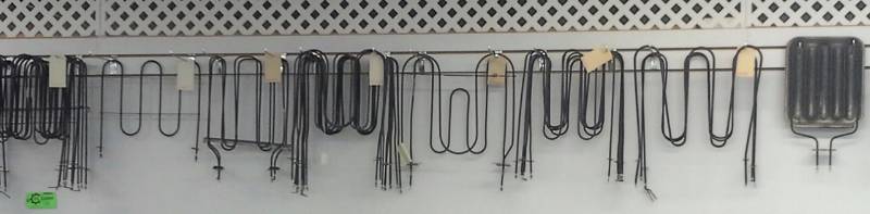 lot 535 image: Oven Elements