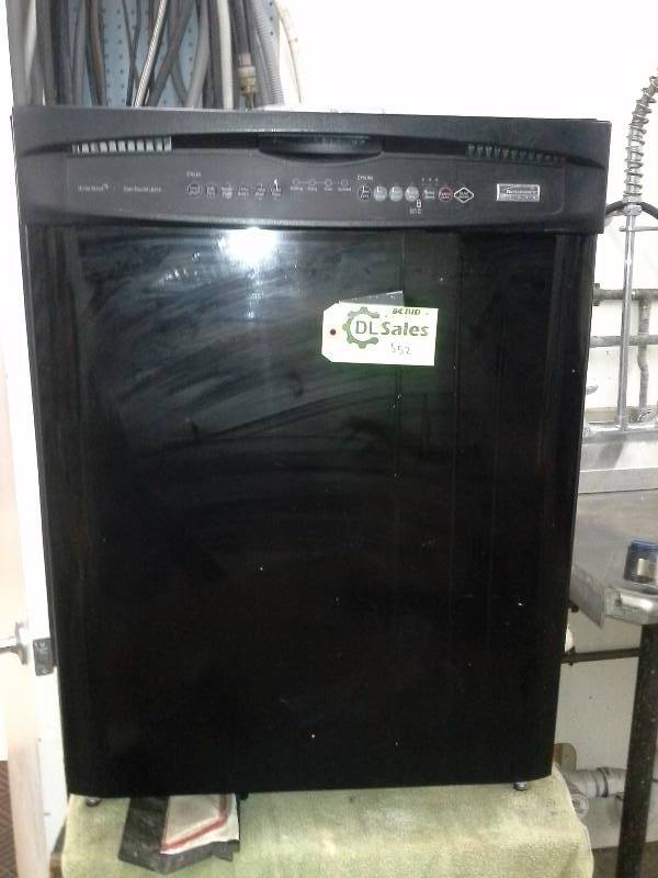lot 552 image: Kenmore Elite Dishwasher