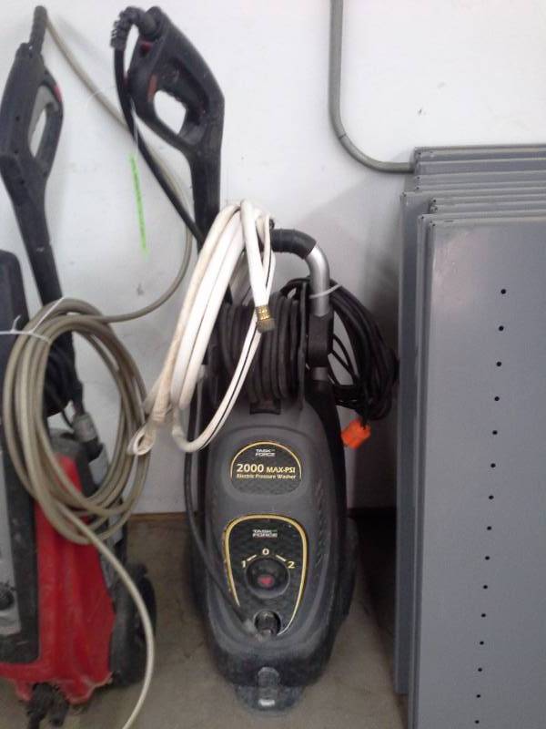 lot 562 image: Pressure Washer