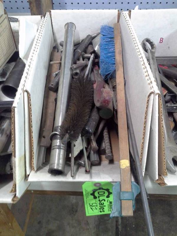 lot 582 image: Bin of Metal Parts and Tools