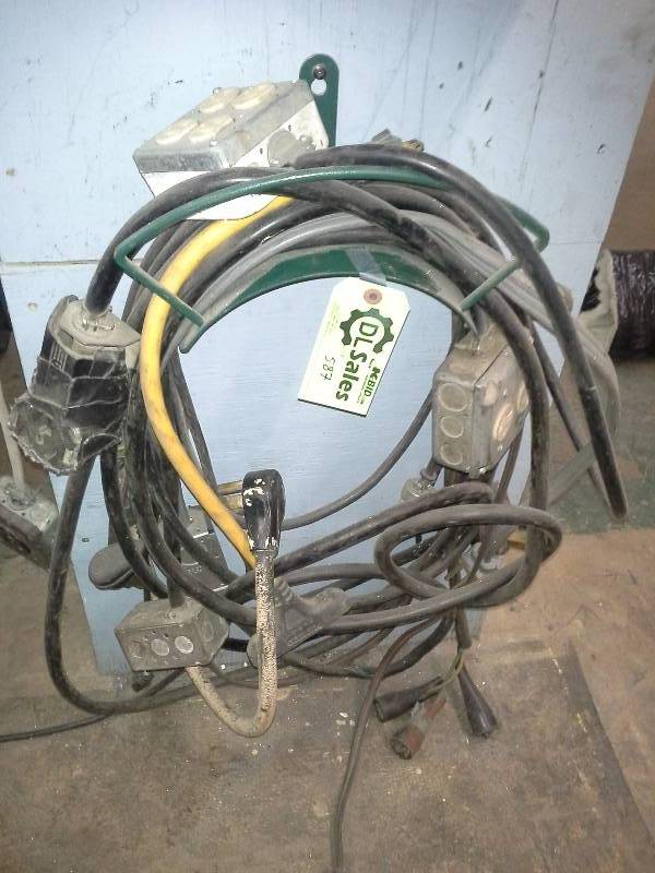 lot 587 image: Extension Cords
