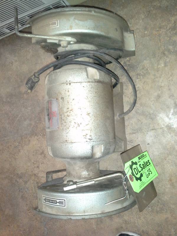 lot 623 image: Bench Grinder