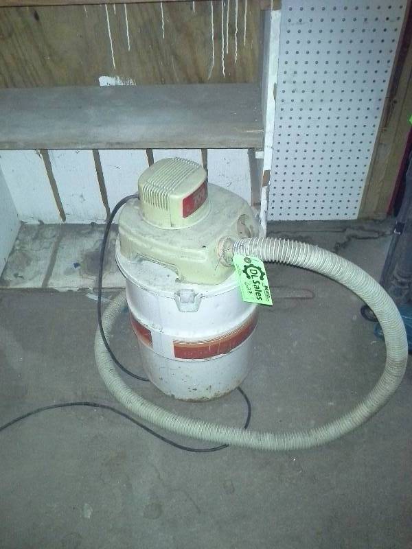 lot 627 image: Shop-Vac