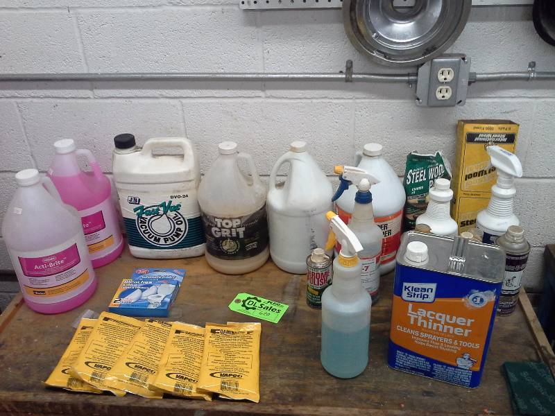 lot 620 image: Cleaning Chemicals