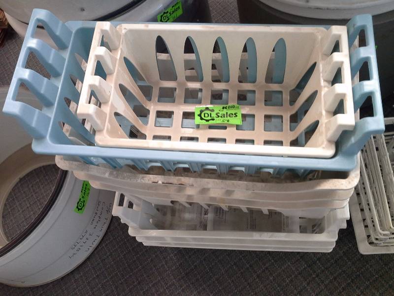 lot 58 image: Deep Freeze Bins